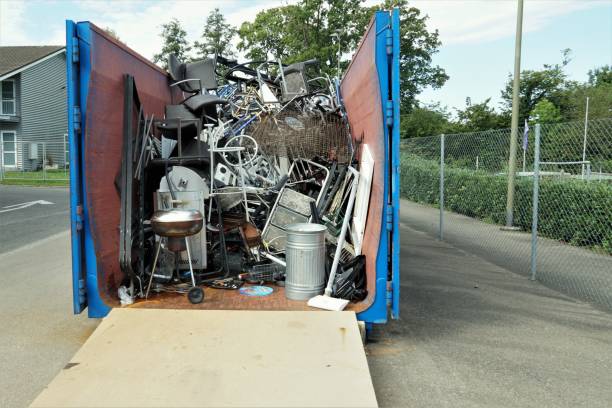 Best Commercial Junk Removal  in Amelia, OH